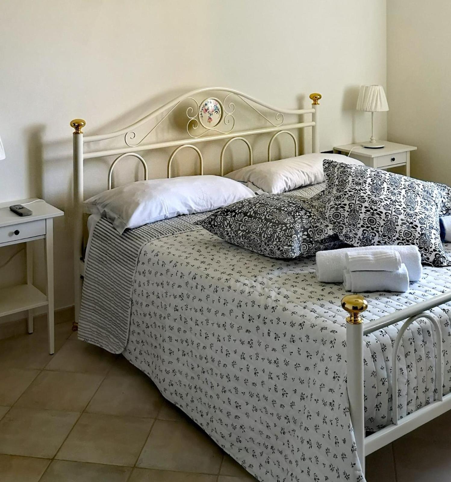 Villa Santa Margherita - La Suvera Ponte A Bozzone Esterno foto