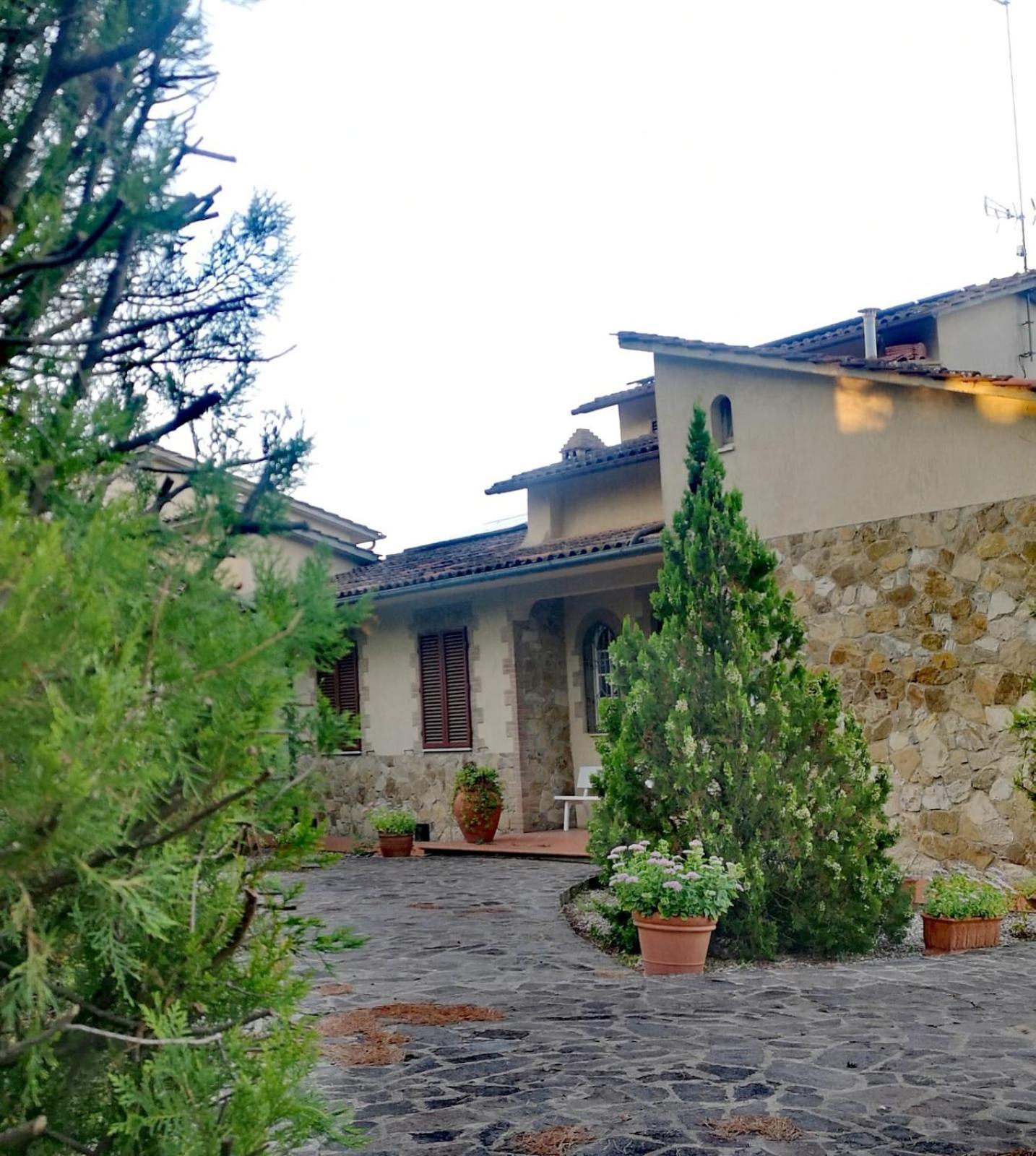 Villa Santa Margherita - La Suvera Ponte A Bozzone Esterno foto